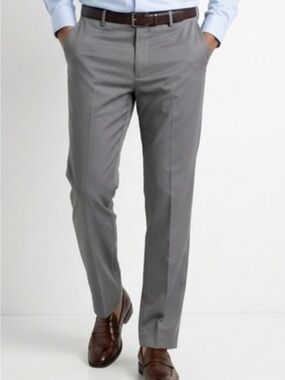 Vogue Men's Gray Dress Pants - Classic Tailored Look